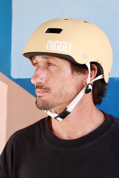 CAPACETE FELIPE ZAMBA PRO MODEL BEJE FOSCO